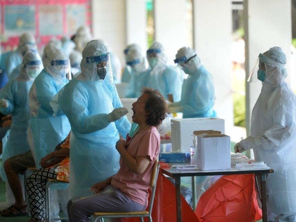 The Weekend Leader - Thailand reports record Covid deaths for 3 days